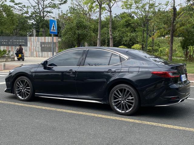 【AIC-APR114】2024 Toyota Camry Hybrid 2.0HXS Sport Plus Edition| ผู้ส่งออกรถยนต์ใช้แล้วของจีน