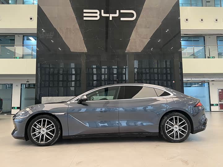 【AIC-MAR164】Denza Z9 2024 1100km AWD Max| Chinese Used Car Exporter