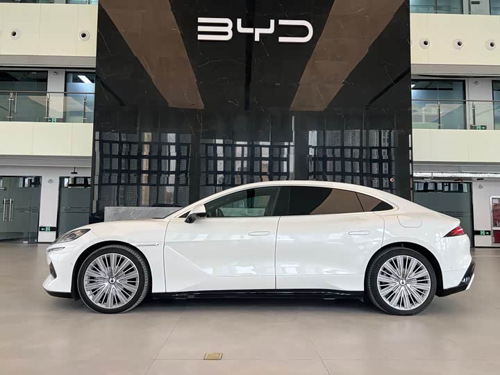 【AIC-JMAR165】Denza Z9 2024 1100km AWD Ultra| Chinese Used Car Exporter