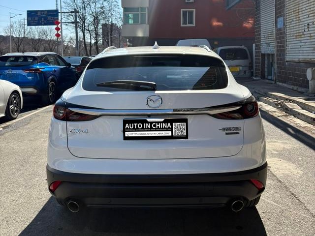 【AIC-APR51】Mazda CX-4 2021 2.0L FWD Skyactiv Premium Edition| ผู้ส่งออกรถยนต์ใช้แล้วของจีน