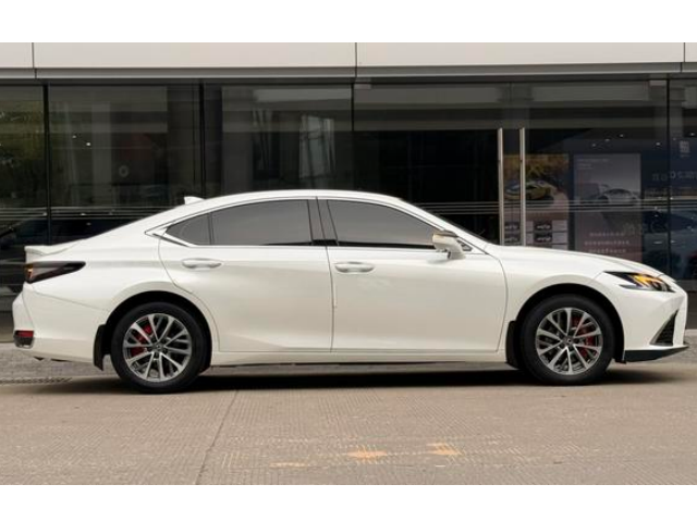 【AIC-APR140】2025 Lexus ES 200 프리미엄 엔조이먼트 에디션| 중국 중고차 수출업체