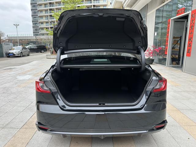 【AIC-APR127】2026 Toyota Camry Hybrid 2.0HSE Sport Lite Edition| Chinese Used Car Exporter