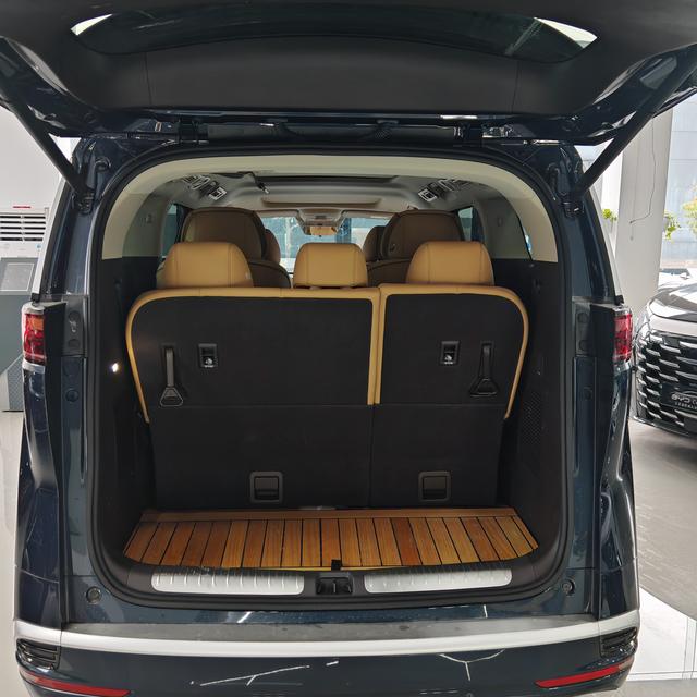 【AIC-JMAR137】Denza D9 DM-i Intelligent Driving 1020 AWD Premium 2025| Chinese Used Car Exporter