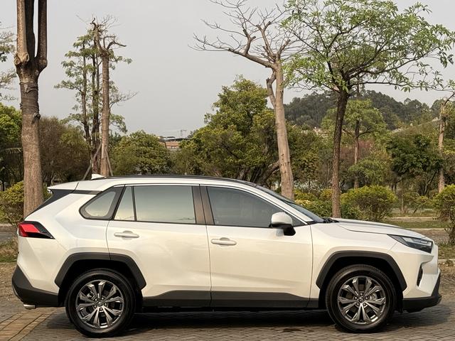 【AIC-APR86】도요타 RAV4 2023 2.0L CVT FWD 20주년 플래티넘 에디션| 중국 중고차 수출업체
