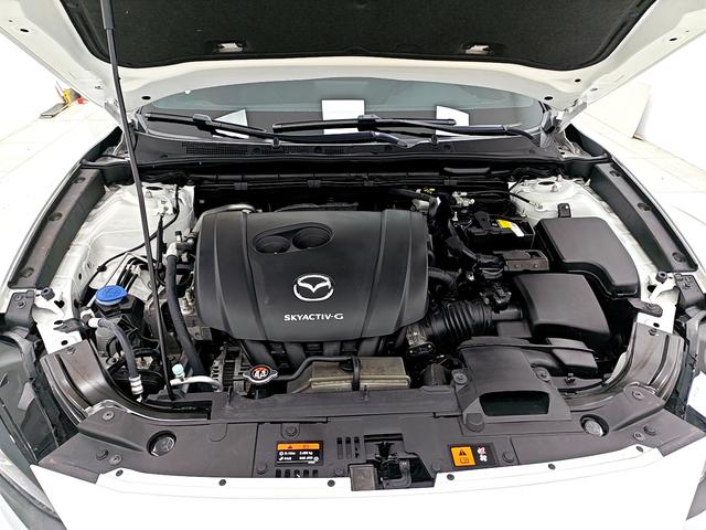 【AIC-APR50】Mazda CX-4 2021 2.0L FWD Skyactiv Premium Edition| Chinese Used Car Exporter