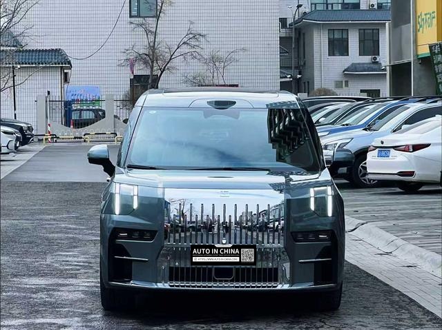 【AIC-MAY18】ZEEKR 009 2024 7-Seat Aisle Edition AWD 108 kWh | Chinese Used Car Exporter
