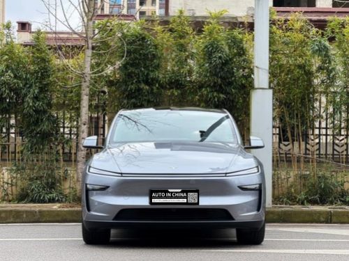 【AIC-MAY70】Tesla Model Y 2025 إصدار الدفع الرباعي طويل المدى| مصدر السيارات الصينية المستعملة