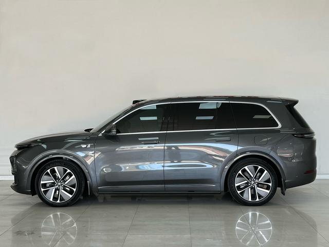 【AIC-APR211】Li Auto L9 2025 Ultra Smart Upgrade Edition| Chinese Used Car Exporter