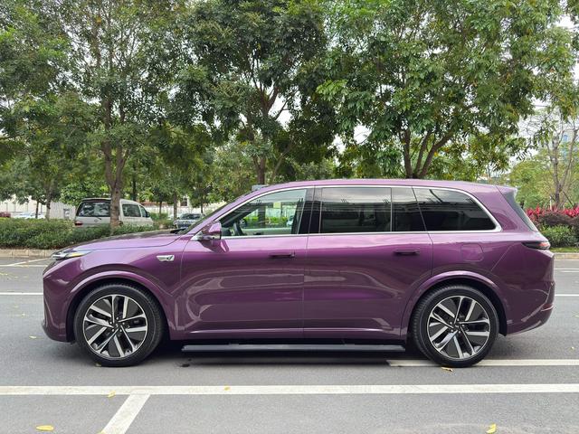 【AIC-APR214】Li Auto L9 2025 Edição de atualização ultrainteligente| Exportador Chinês de Carros Usados