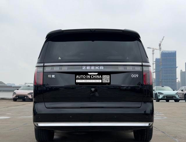 【AIC-MAY11】ZEEKR 009 2024 7-Seat Aisle Edition AWD 108 kWh | Chinese Used Car Exporter