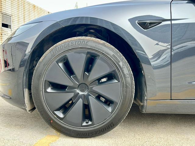 【AIC-MAY57】2025 Model Year Refreshed Tesla Model 3 Rear‑Wheel‑Drive Variant| مصدر السيارات الصينية المستعملة