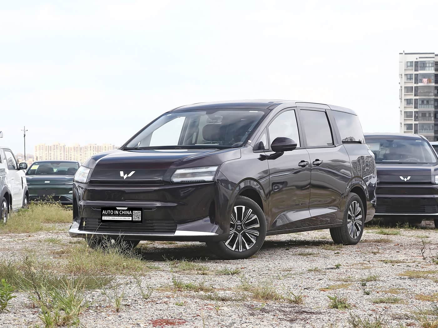 Wuling Starlight 730 EV 500km Premium Trim| New Vehicle Export — No 180-Day Waiting Period