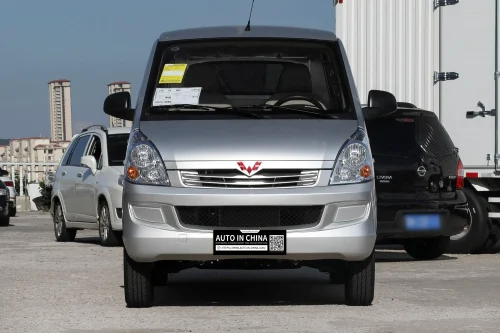 Versão básica de carga do painel Wuling Rongguang S 1.5L | Exportação de veículos novos – sem período de espera de 180 dias - photo 1
