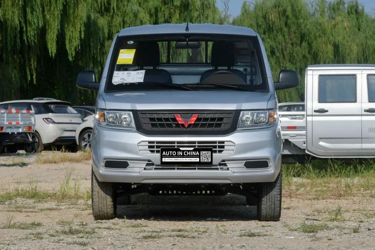 Wuling Rongguang Xinka 2.0L базовая версия с одной кабиной | Экспорт новых автомобилей — без 180-дневного периода ожидания