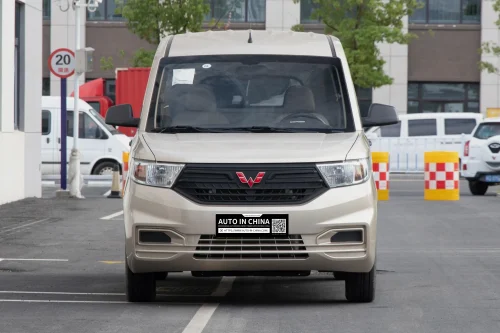 Wuling Hongguang V 1.5L 6MT 기본 패널 화물 버전 | 신차 수출 — 180일 대기 기간 없음 - photo 1