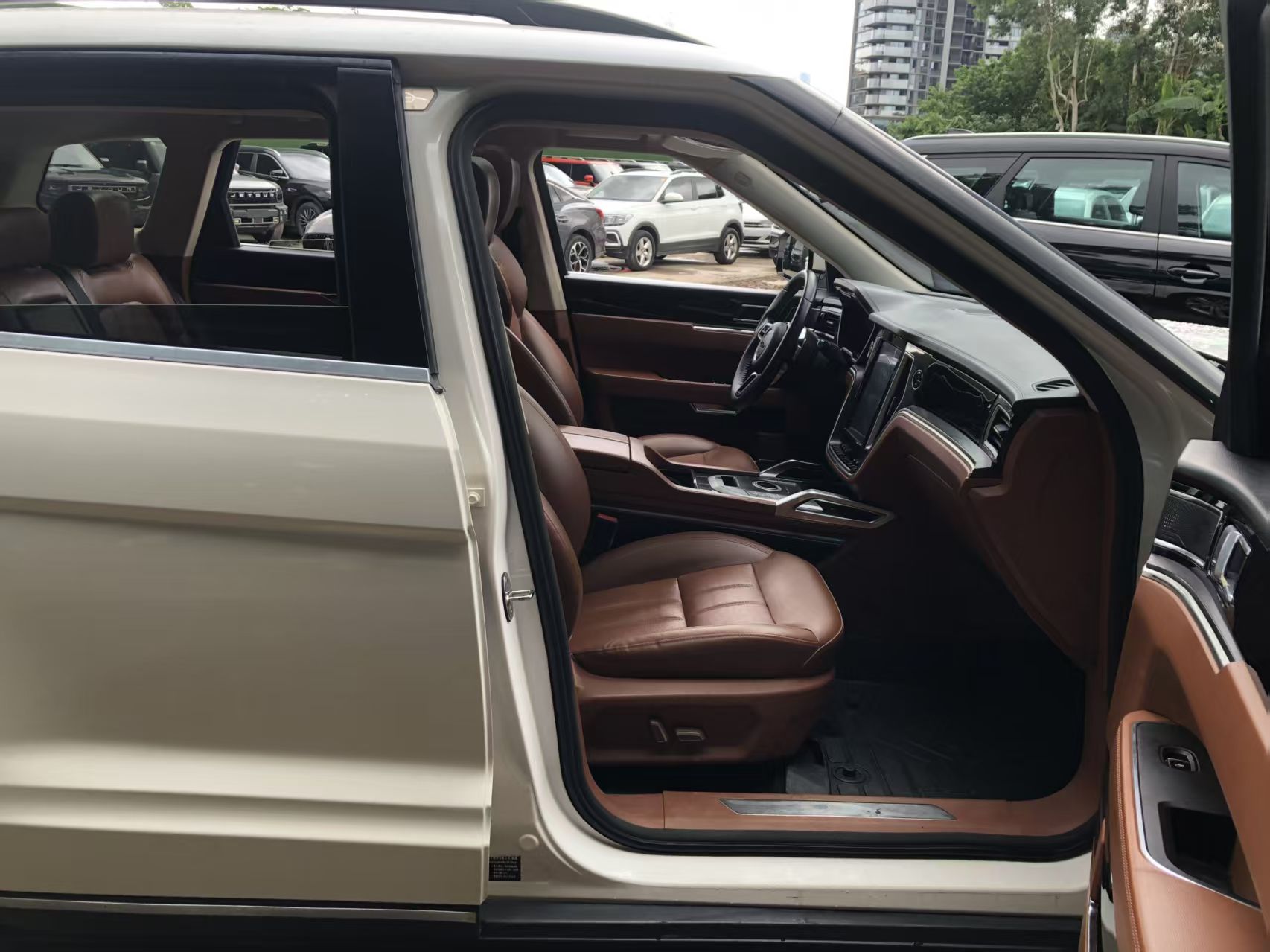Zotye T700 2017 1.8T DCT Premium Trim