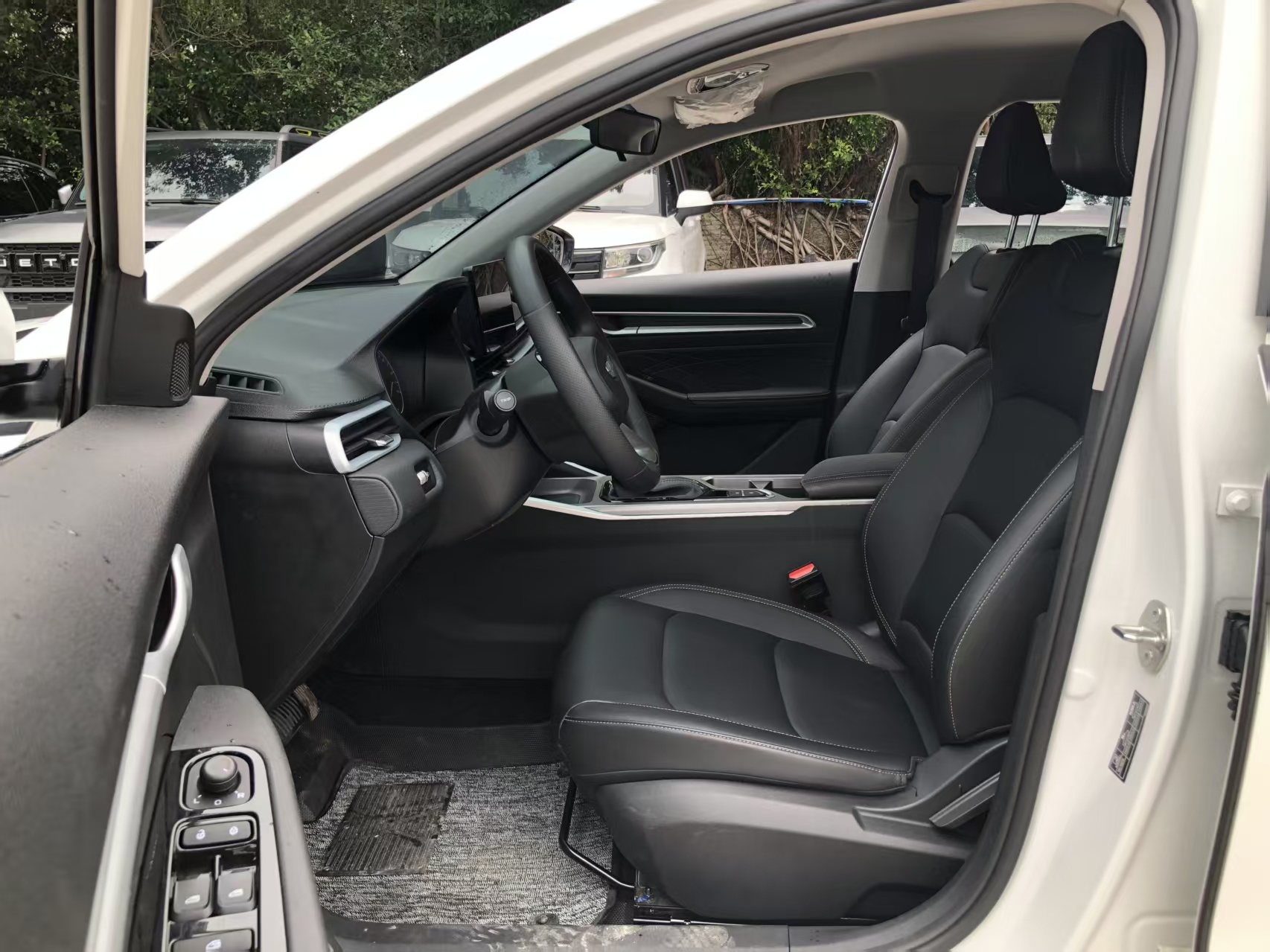 Geely Emgrand 2025 4th Generation 1.5L CVT Stellar Edition