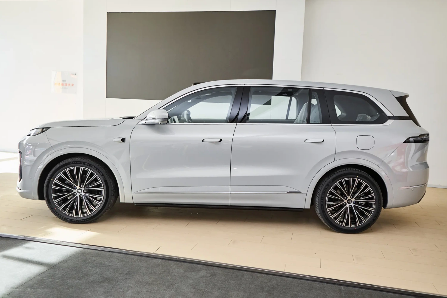 Deepal S09 RWD Ultra+ | Eksport Kenderaan Baharu — Tiada Tempoh Menunggu 180 Hari