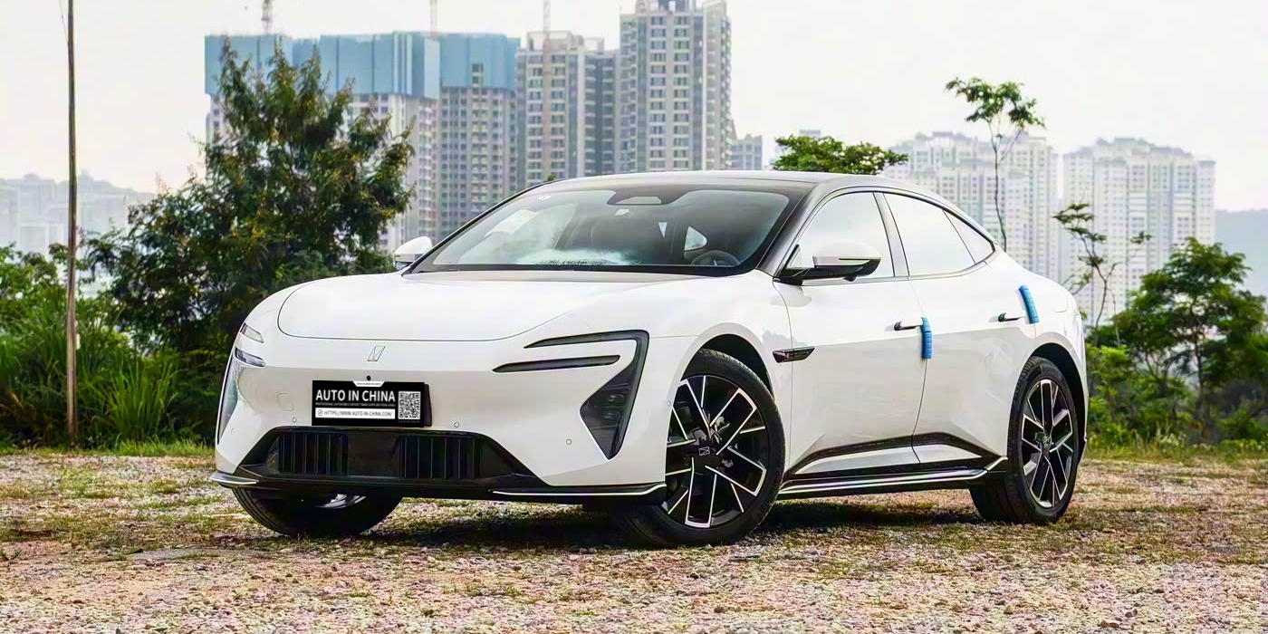 AVATR 06 Pro Electric Version| New Vehicle Export — No 180-Day Waiting Period