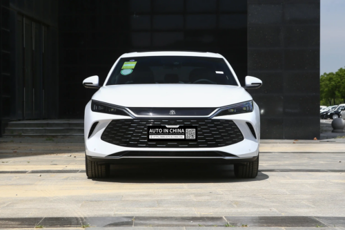 比亜迪(BYD) 秦 L DM-i 2024 120KMリーディングエディション | PHEVセダン | 中国自動車輸出 - photo 3