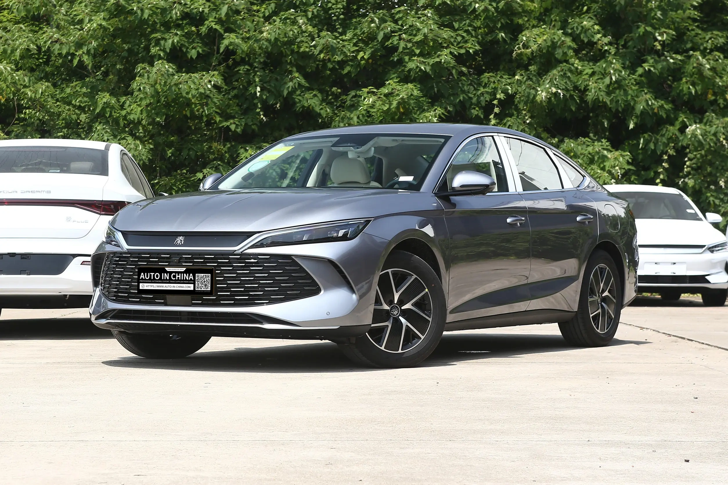 BYD Qin L DM-i 2024 120KM más allá de la edición | Sedán PHEV | Exportación de automóviles de China
