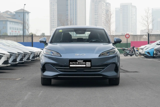 Selo BYD 06 DM-i 2025 Edição principal de 120 km de direção inteligente | Sedã PHEV