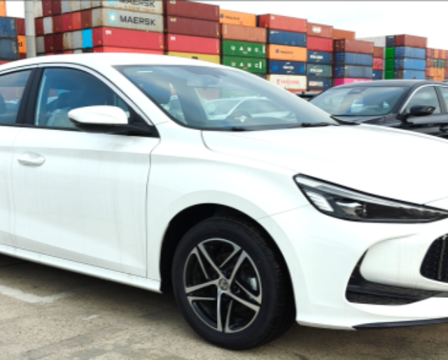 MG GT MCE-1.5L AT · Euro 6 · 2025 · Chile Version (ดำ / สีแดง)